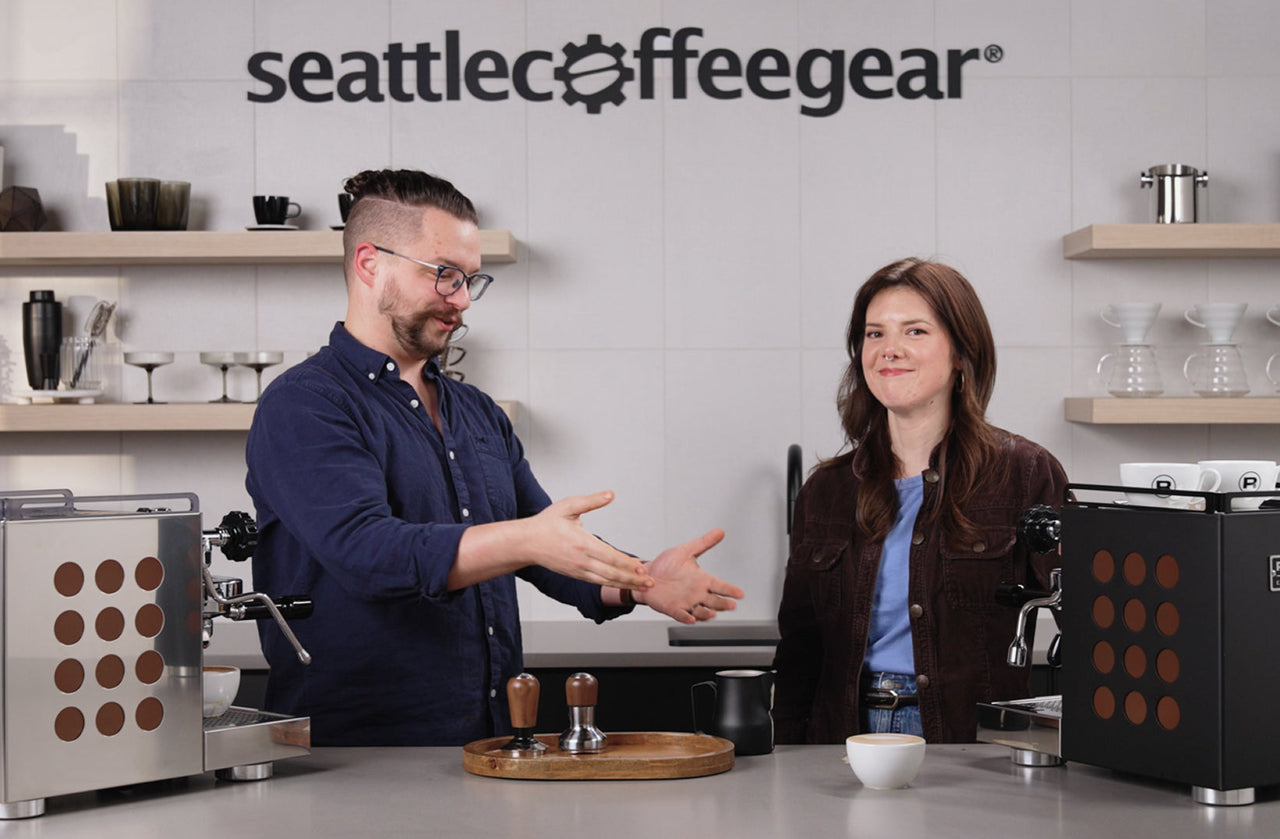 SCG latte art instructor Sean teaching beginner Grace to pour latte art at home