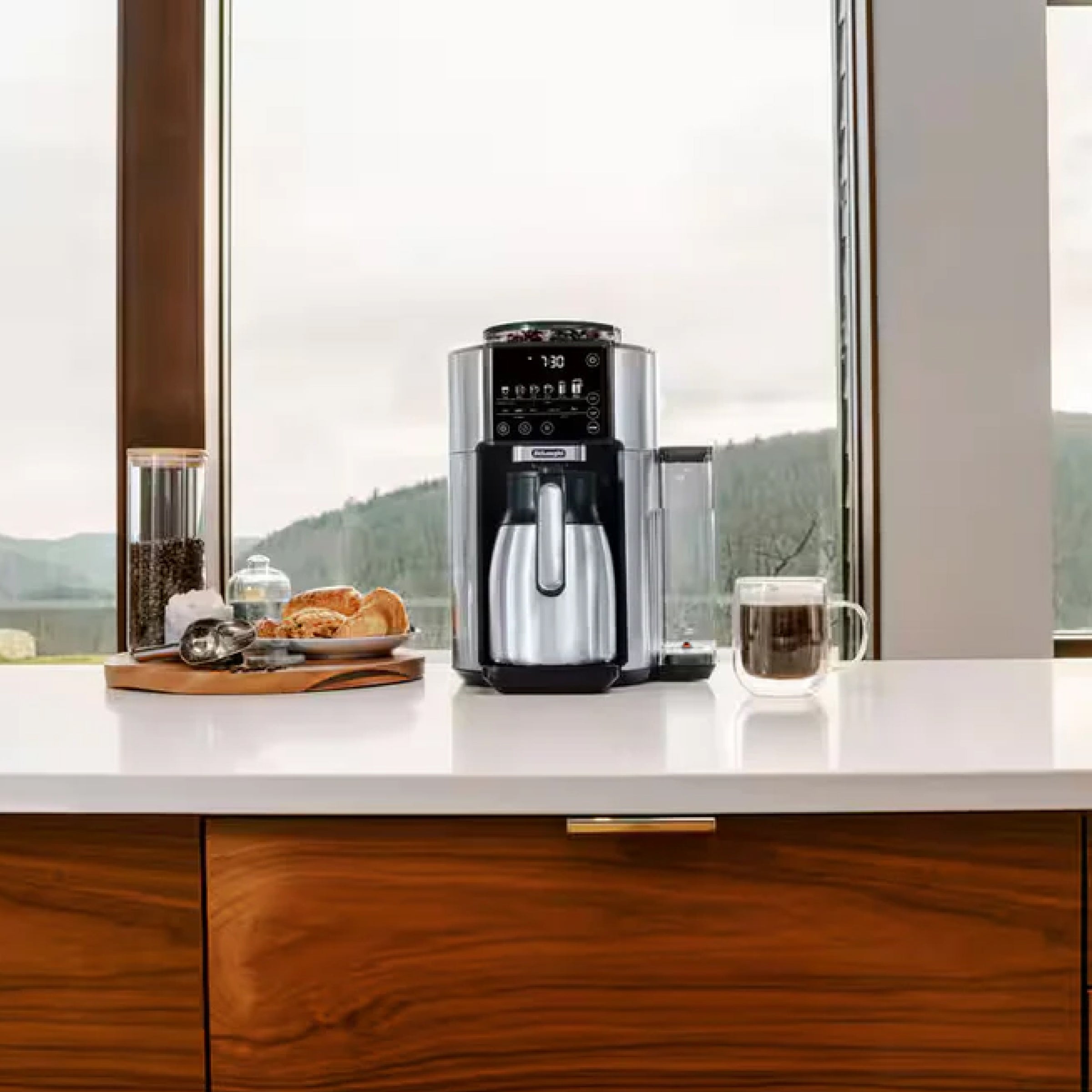 DeLonghi TrueBrew CAM51035M Automatic Coffee Maker With Carafe