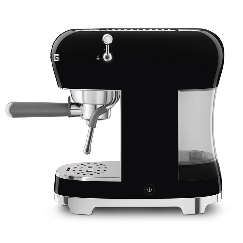 SMEG ECF02 Espresso Machine