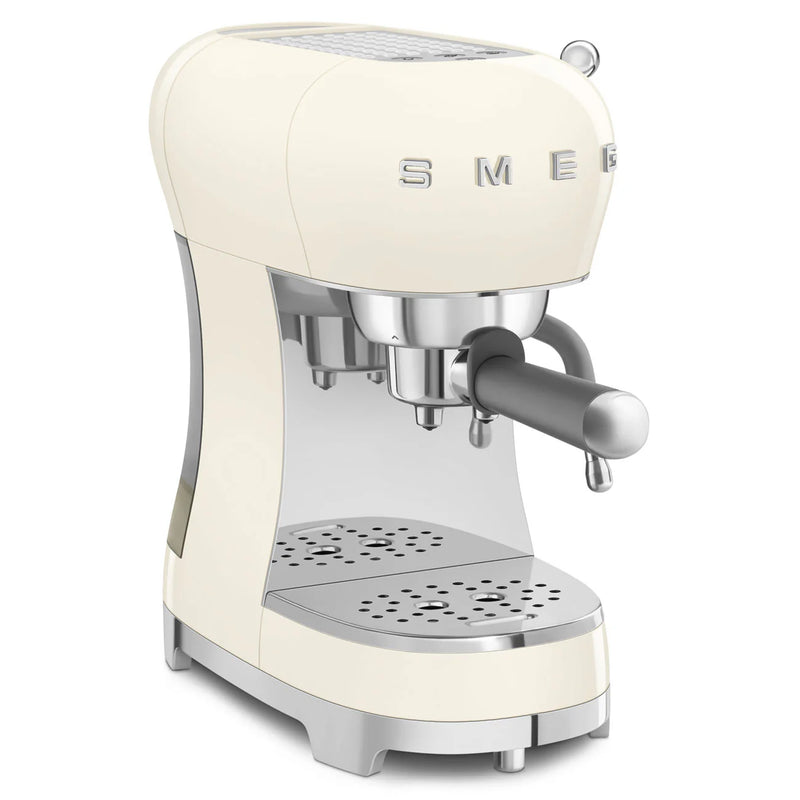 SMEG ECF02 Espresso Machine