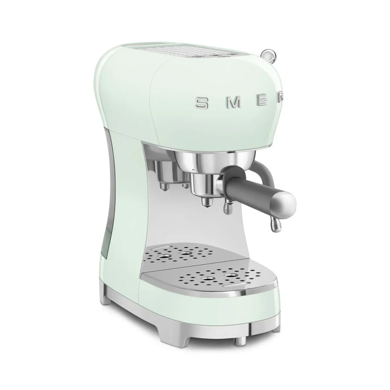 SMEG ECF02 Espresso Machine